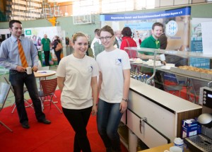 070_ _ _ _XZ5A0226-klein